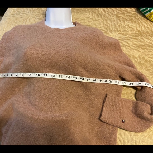 Woman’s Tommy Hilfiger Beautiful sweater Extra large 💕 - Picture 8 of 10